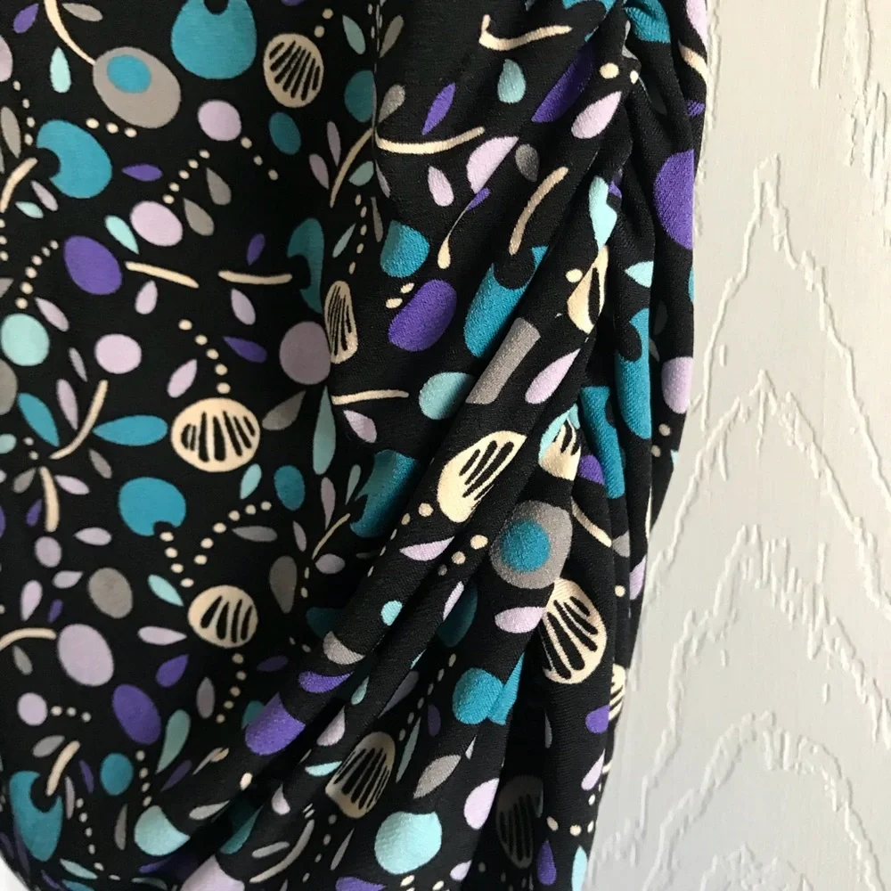 STRETCH BUTTERFLY TOP - Picture 4 of 5